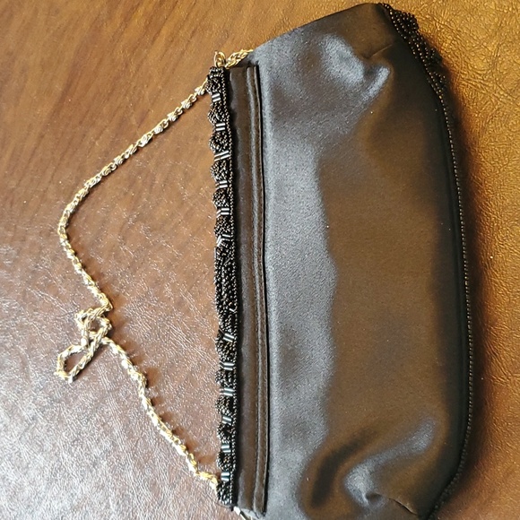 black beaded bag - Picture 4 of 4
